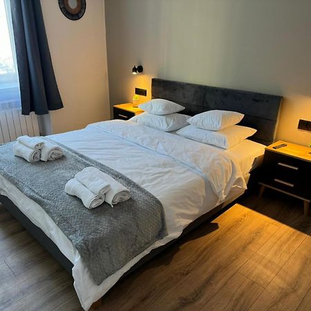 Lusia Apartment Jarosław Buitenkant foto